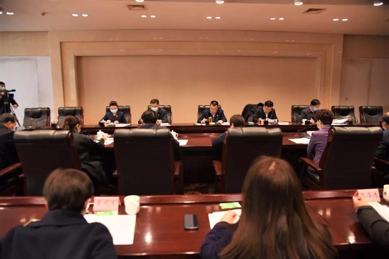 中共郑州市委召开党外人士座谈会