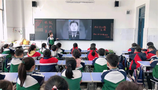 商丘市前进小学文化路校区清明节主题活动