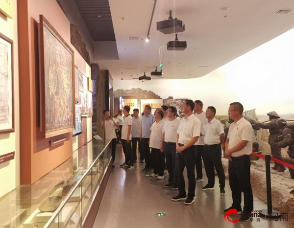 ​西平县宋集镇开展“弘扬革命传统 感受红色文化”——培育社会主义核心价值观主题活动